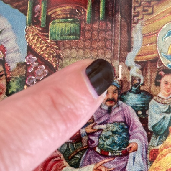 Beautiful Vintage Tin - Picture 11 of 12